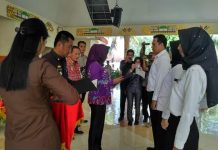 Bupati Winarti Serahkan SK Pengangkatan CPNS
